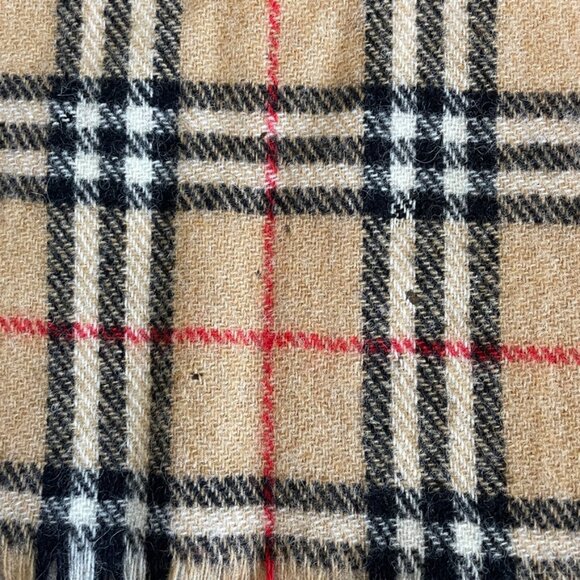 Burberry of London Vintage 100% Wool Scarf - Picture 2 of 5